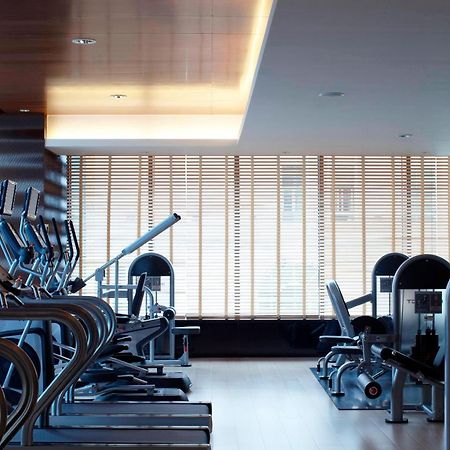 Courtyard By Marriott Shanghai Central Экстерьер фото