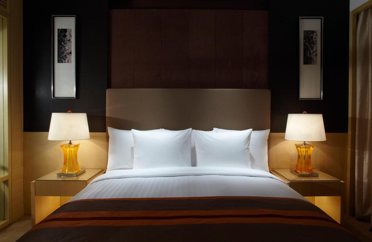 Courtyard By Marriott Shanghai Central Экстерьер фото