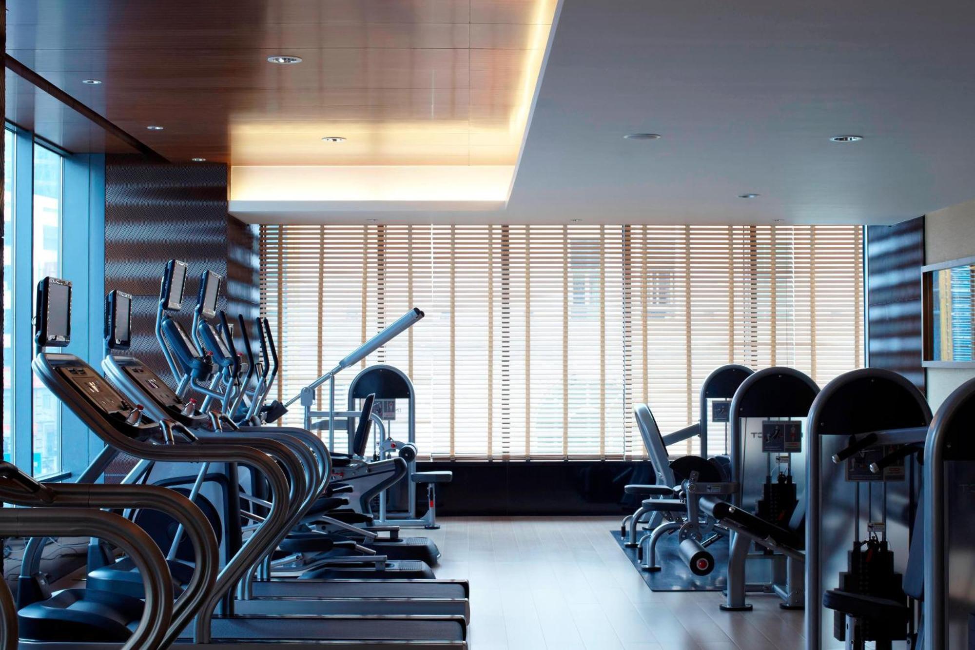 Courtyard By Marriott Shanghai Central Экстерьер фото