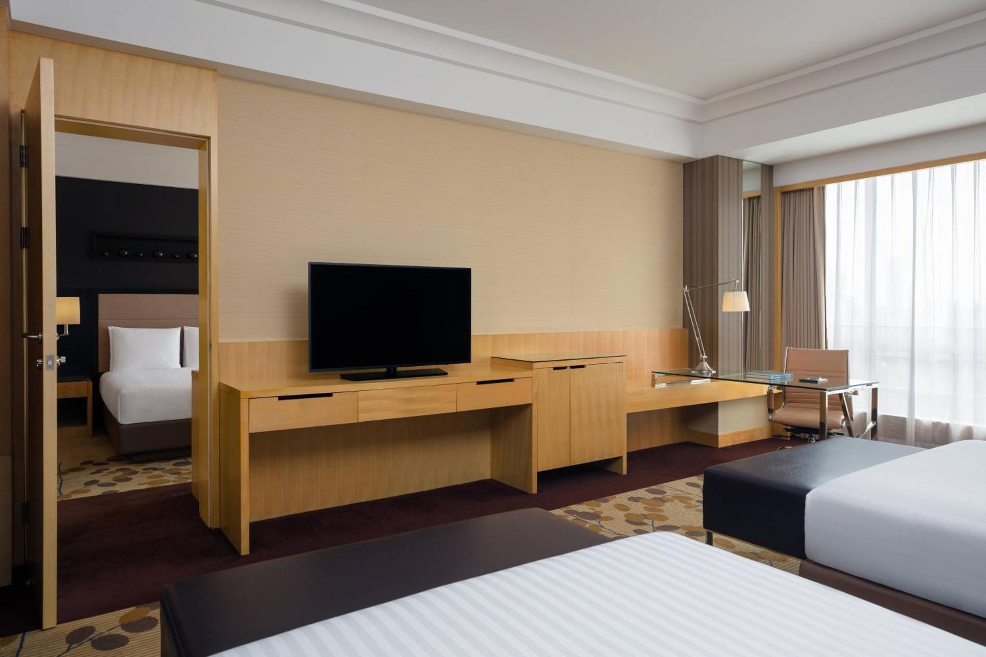 Courtyard By Marriott Shanghai Central Экстерьер фото